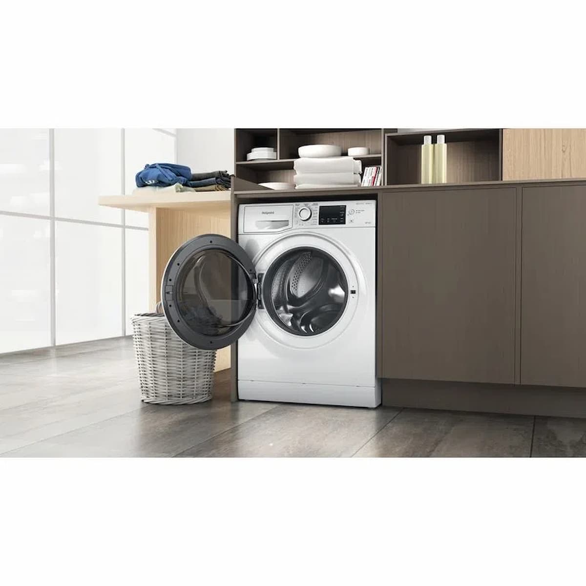 Hotpoint NDB8635WUK white 8+6kg washer dryer-freestanding