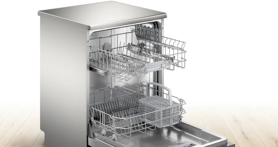 Bosch Series 2 Freestanding 60cm Dishwasher Anti Fingerprint Brushed Steel | SMS26AI08G