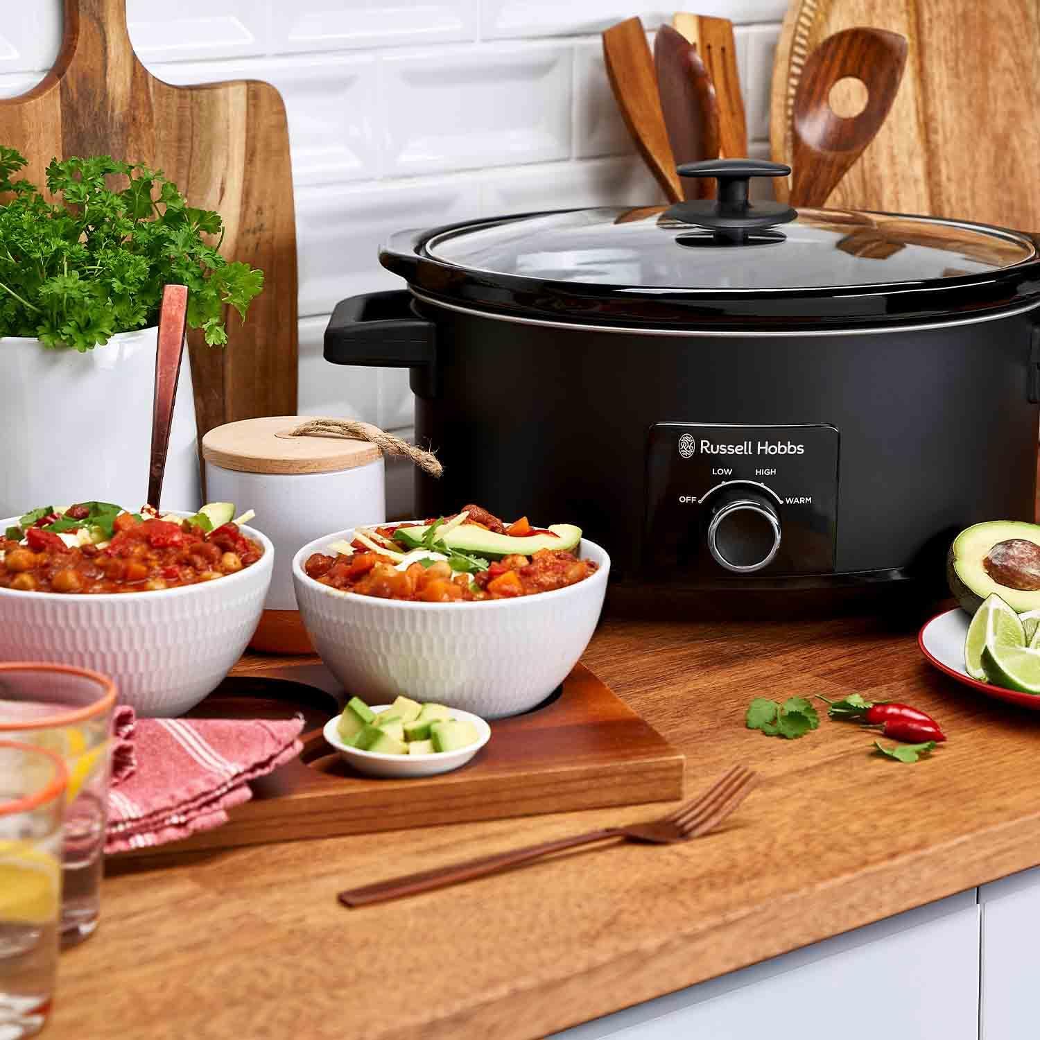 Russell Hobbs 7L Matte Black Slow Cooker Black | 27720