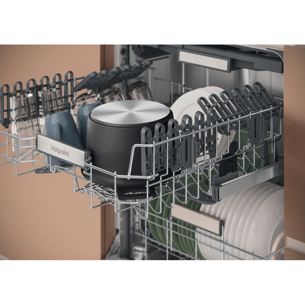 Hotpoint Maxi Space 15 Place Settings Integrated Dishwasher | H71HP42LUK