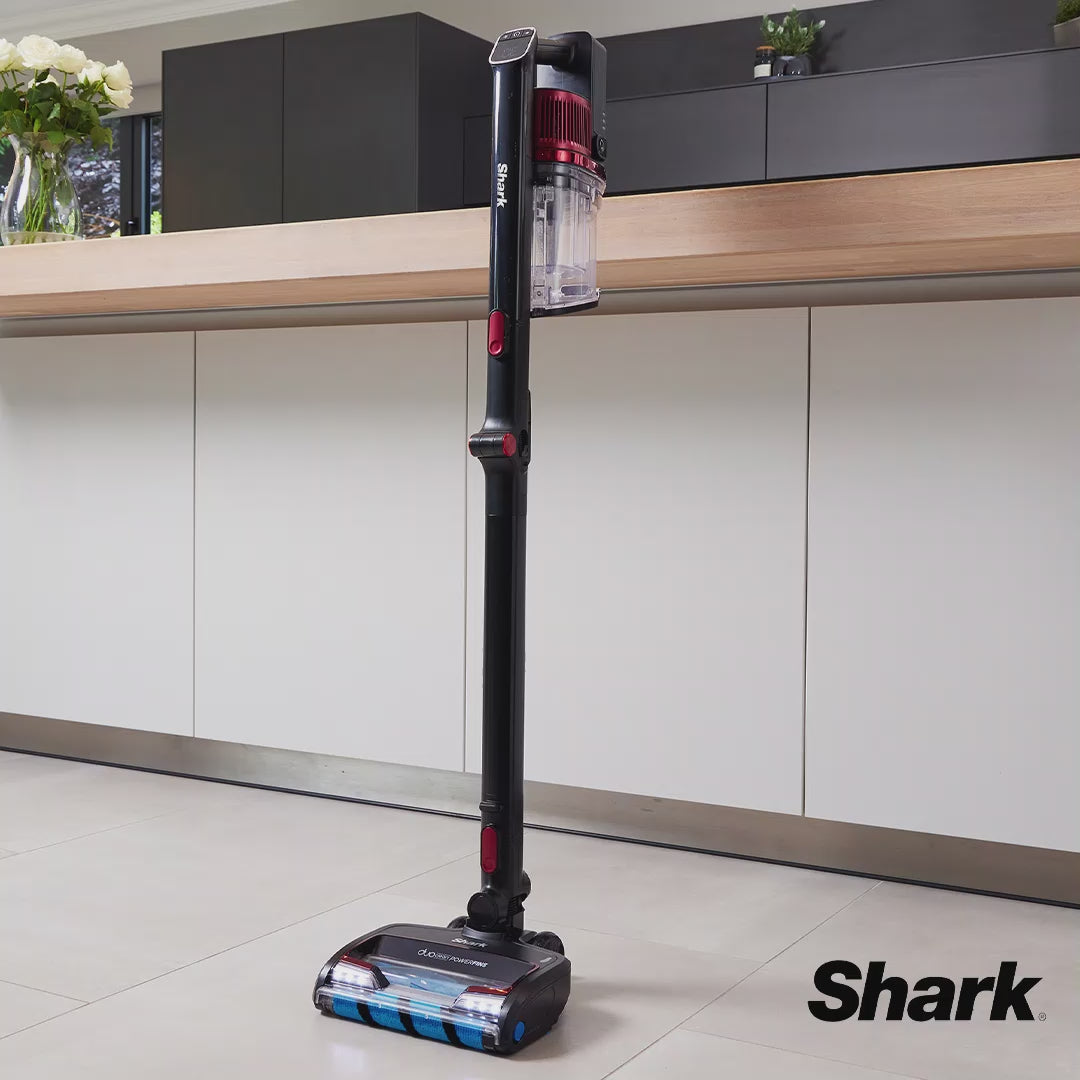 Shark Cordless Stick Vacuum with Anti Hair Wrap Pet Model | IZ300UKT