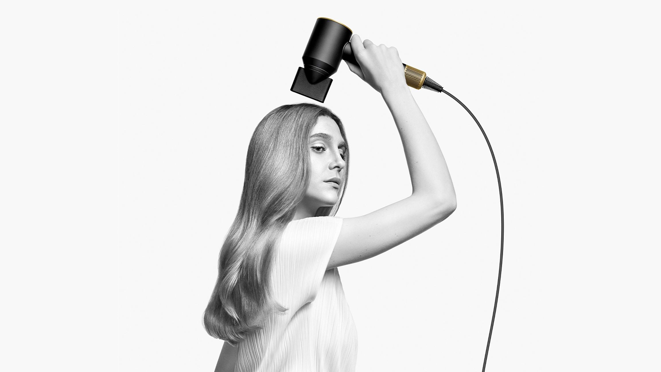 Dyson Supersonic Hairdryer Onyx Black and Gold | 533902-01